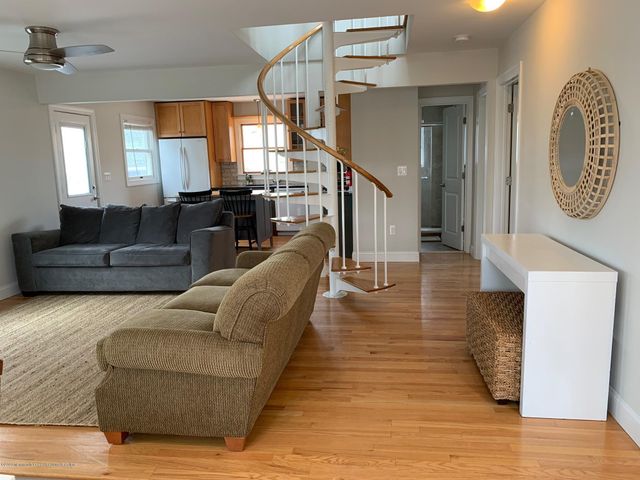 11 Dover Avenue, Lavallette, NJ 08735