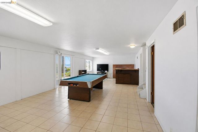 2205 Scenic Street, El Cerrito, CA 94530