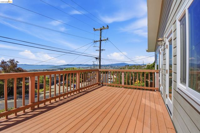 2205 Scenic Street, El Cerrito, CA 94530