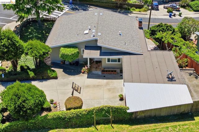 2205 Scenic Street, El Cerrito, CA 94530