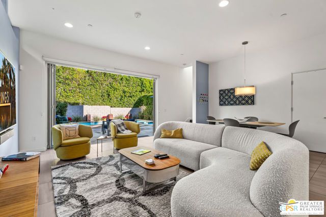 332 Goleta Way, Palm Springs, CA 92264