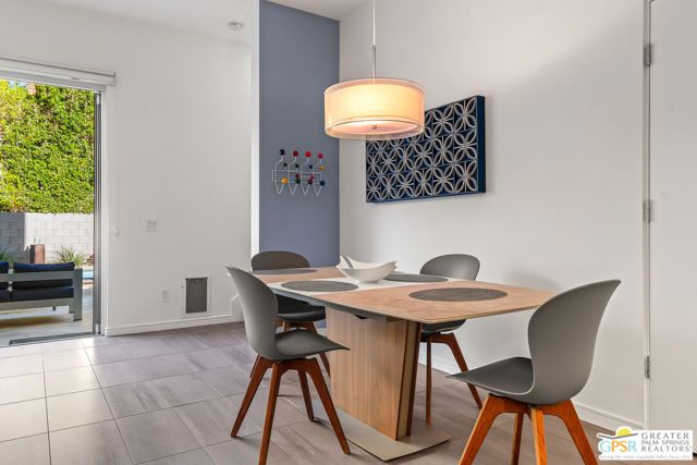 332 Goleta Way, Palm Springs, CA 92264