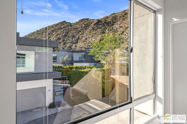 332 Goleta Way, Palm Springs, CA 92264