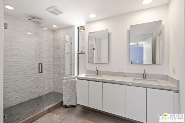 332 Goleta Way, Palm Springs, CA 92264