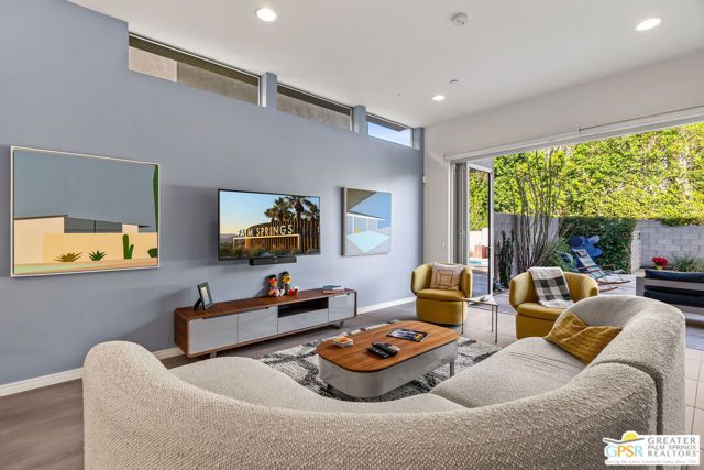 332 Goleta Way, Palm Springs, CA 92264