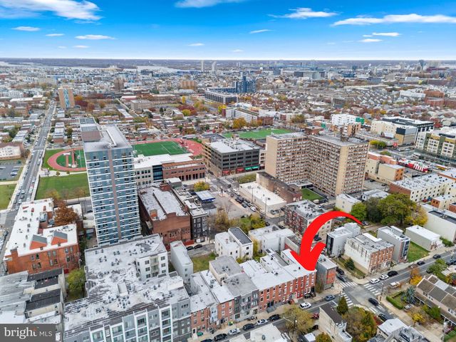 1305 N 15TH ST, Philadelphia, PA 19121