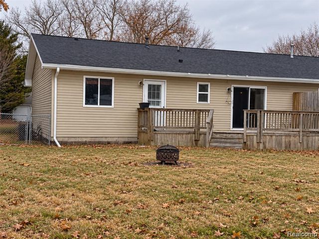6939 Alma Court, Saginaw, MI 48603