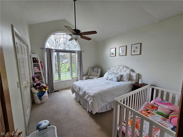 2363 Tabor Ridge Road NE, New Philadelphia, OH 44663