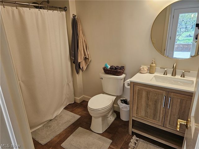2363 Tabor Ridge Road NE, New Philadelphia, OH 44663