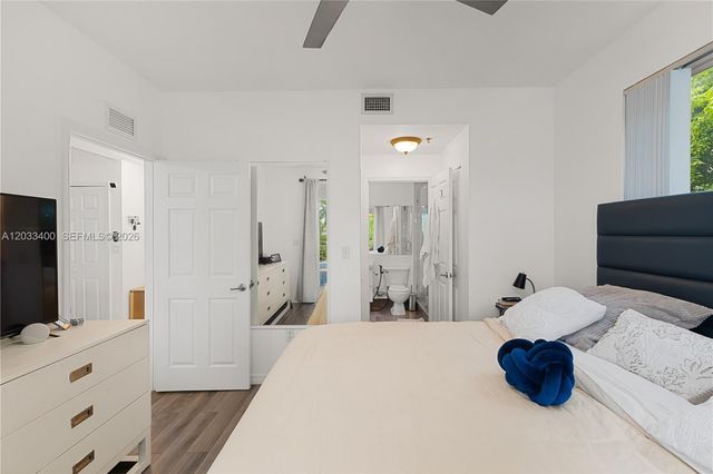 1200 NE 105th Street 27, Miami Shores, FL 33138