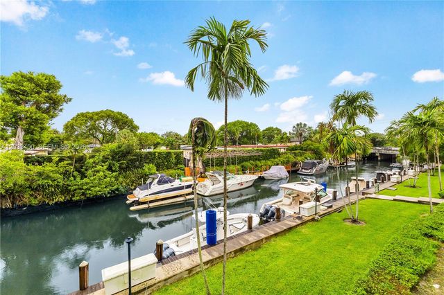 1200 NE 105th Street 27, Miami Shores, FL 33138