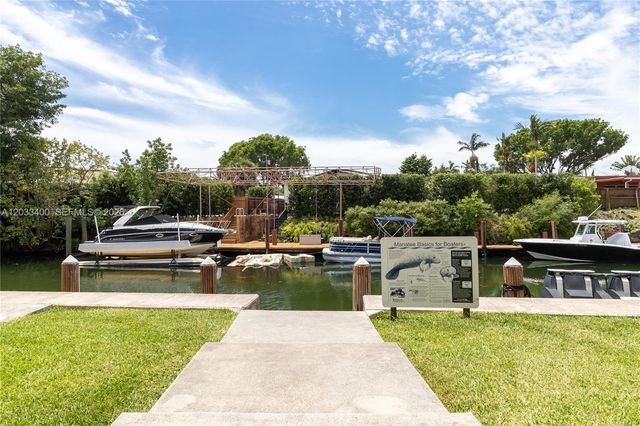 1200 NE 105th Street 27, Miami Shores, FL 33138