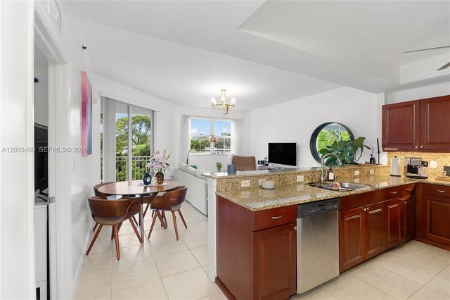 1200 NE 105th Street 27, Miami Shores, FL 33138
