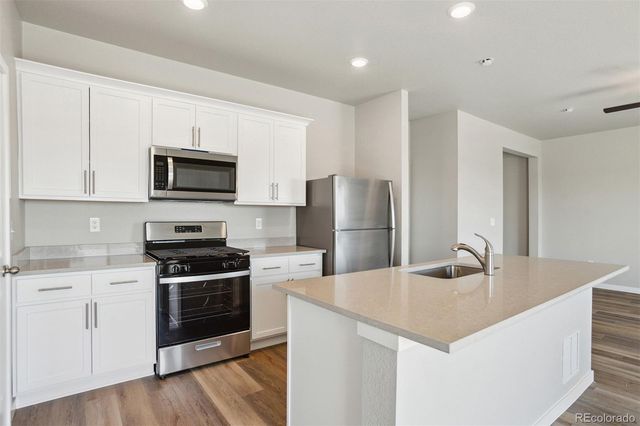 48195 Shetland Drive, Bennett, CO 80102