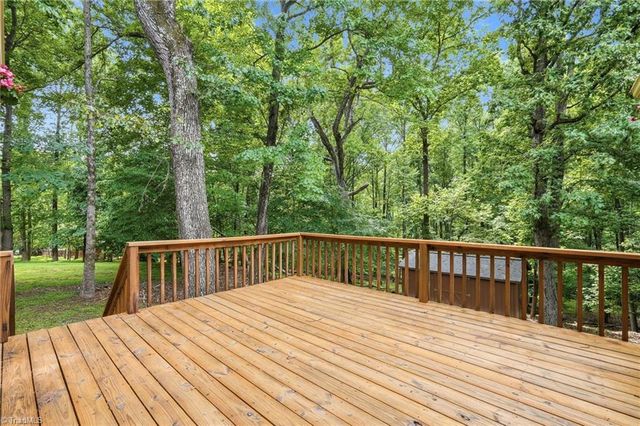 620 Timberview Drive, Kernersville, NC 27284