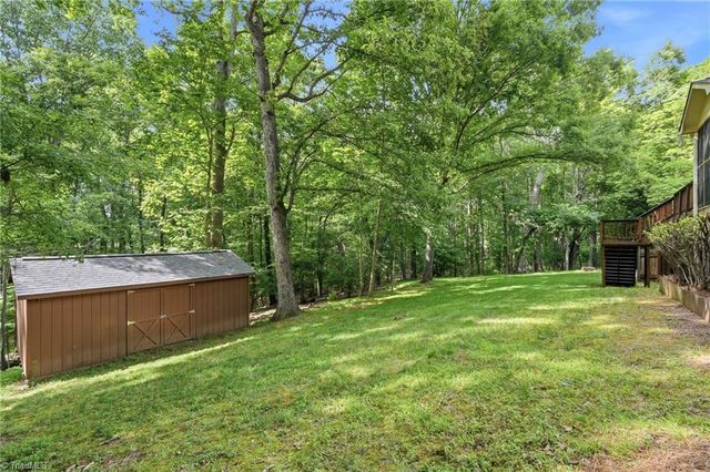 620 Timberview Drive, Kernersville, NC 27284
