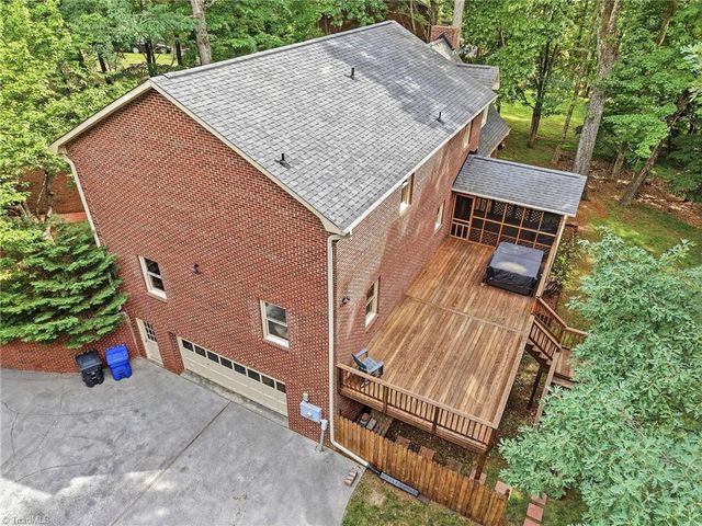 620 Timberview Drive, Kernersville, NC 27284