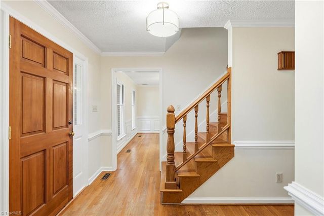 620 Timberview Drive, Kernersville, NC 27284