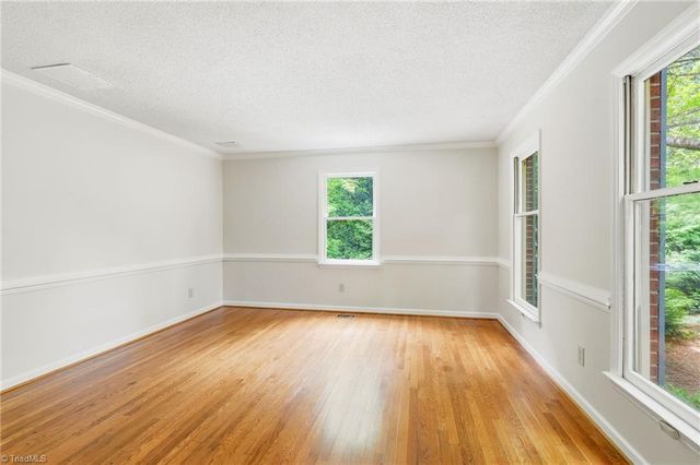 620 Timberview Drive, Kernersville, NC 27284