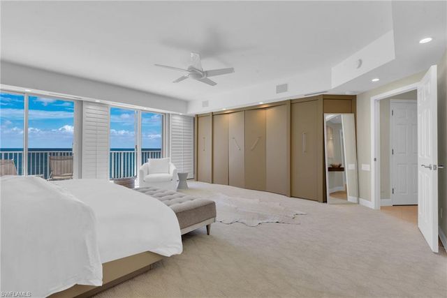 9811 Gulf Shore DR PH 2, Naples, FL 34108