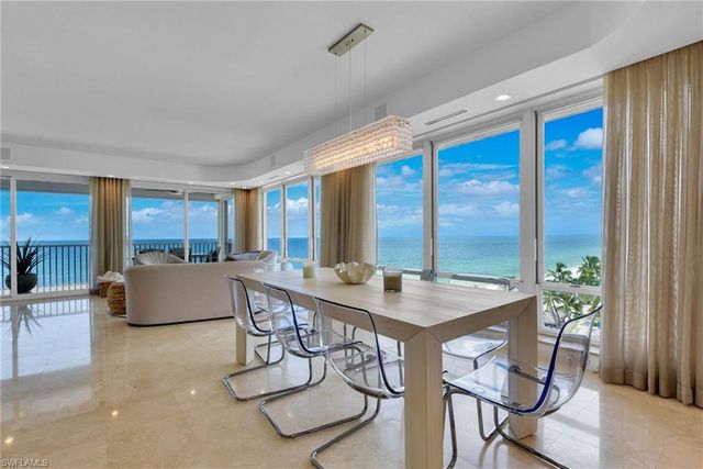 9811 Gulf Shore DR PH 2, Naples, FL 34108