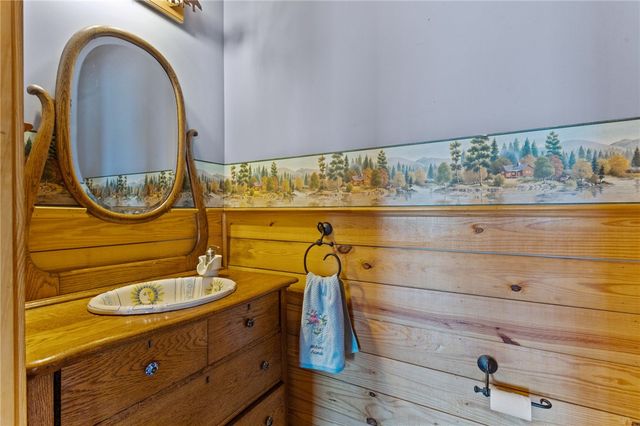 500 Wandering Way, Pickens, SC 29671