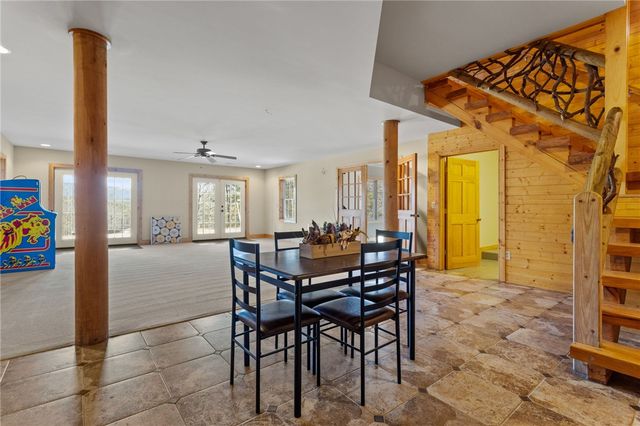 500 Wandering Way, Pickens, SC 29671