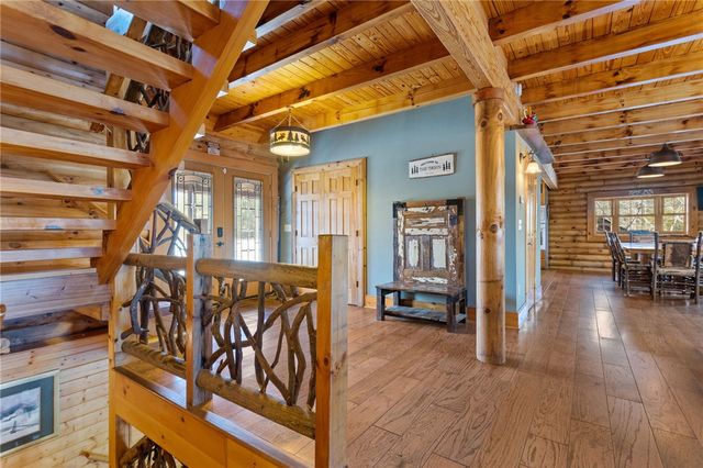 500 Wandering Way, Pickens, SC 29671