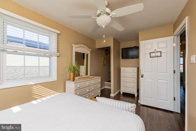 103 W 7TH AVE, North Wildwood, NJ 08260