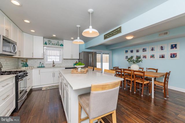 103 W 7TH AVE, North Wildwood, NJ 08260