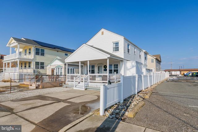 103 W 7TH AVE, North Wildwood, NJ 08260