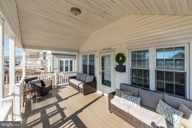 103 W 7TH AVE, North Wildwood, NJ 08260