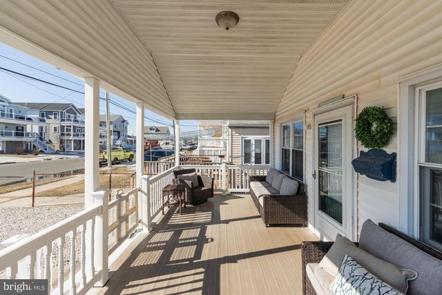 103 W 7TH AVE, North Wildwood, NJ 08260