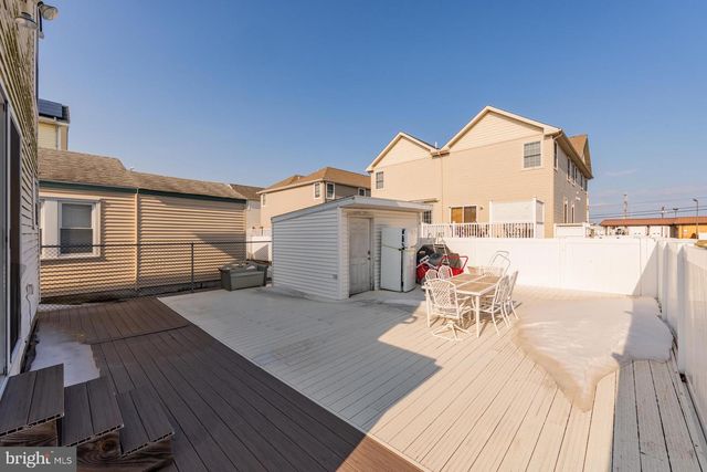 103 W 7TH AVE, North Wildwood, NJ 08260