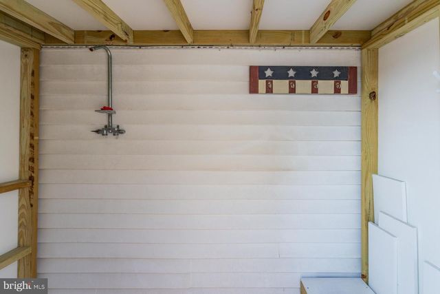 103 W 7TH AVE, North Wildwood, NJ 08260