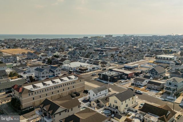 103 W 7TH AVE, North Wildwood, NJ 08260