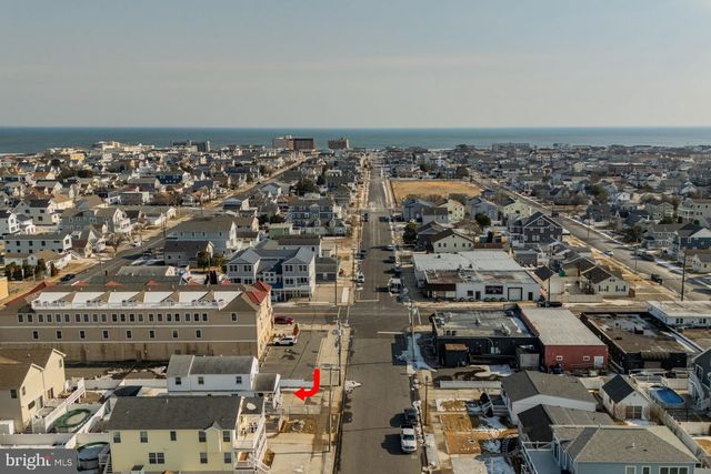 103 W 7TH AVE, North Wildwood, NJ 08260