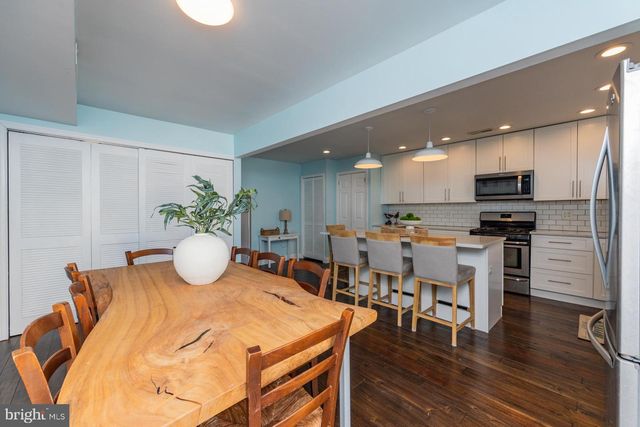 103 W 7TH AVE, North Wildwood, NJ 08260