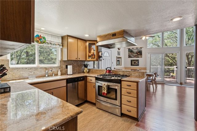 26355 Augusta, Lake Arrowhead, CA 92352