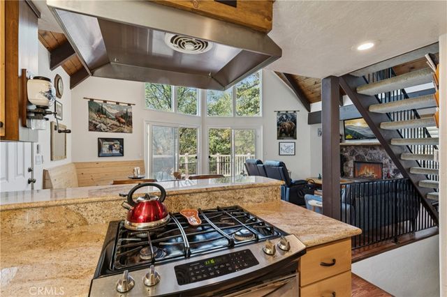 26355 Augusta, Lake Arrowhead, CA 92352