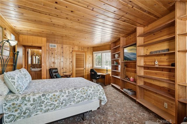 26355 Augusta, Lake Arrowhead, CA 92352