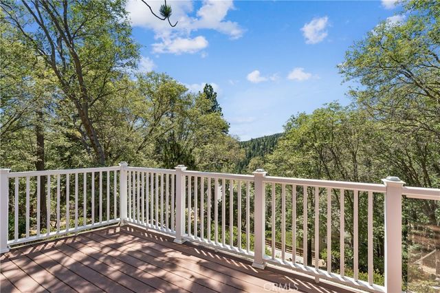 26355 Augusta, Lake Arrowhead, CA 92352
