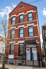 2117 W 18th Street 3R, Chicago, IL 60608