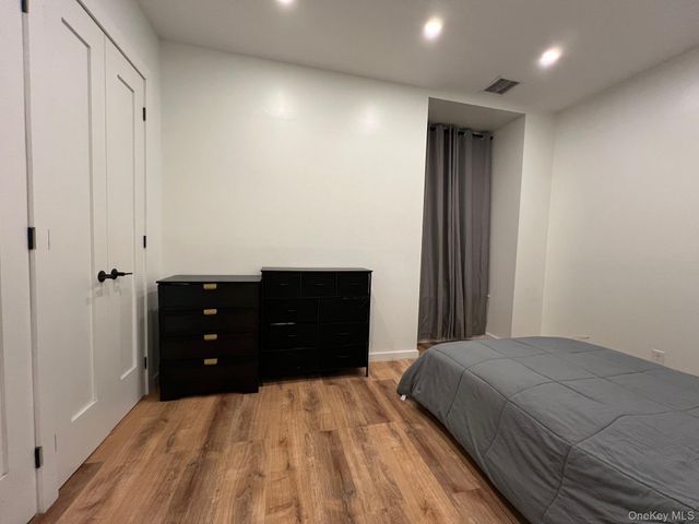 1250 North Avenue 106, New Rochelle, NY 10804