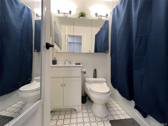 1250 North Avenue 106, New Rochelle, NY 10804