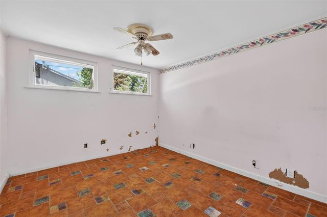 339 N CLAYTON STREET, Mount Dora, FL 32757