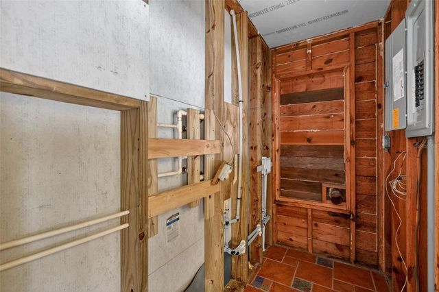 339 N CLAYTON STREET, Mount Dora, FL 32757