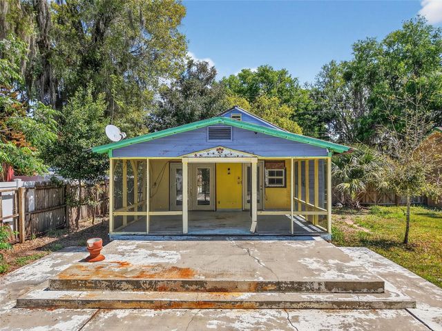 339 N CLAYTON STREET, Mount Dora, FL 32757