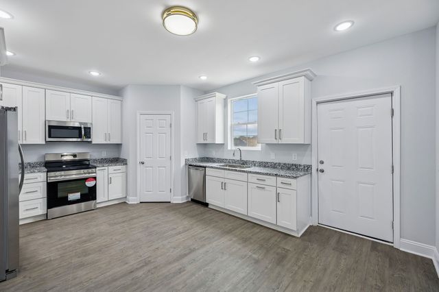 4712 Long Br, Antioch, TN 37013