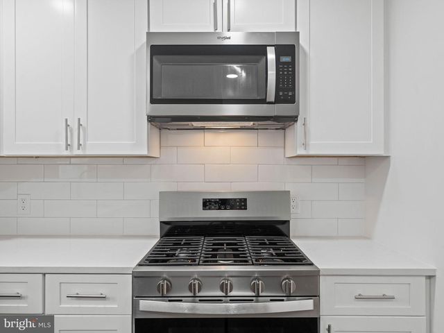 906 S FAIRHILL ST, Philadelphia, PA 19147